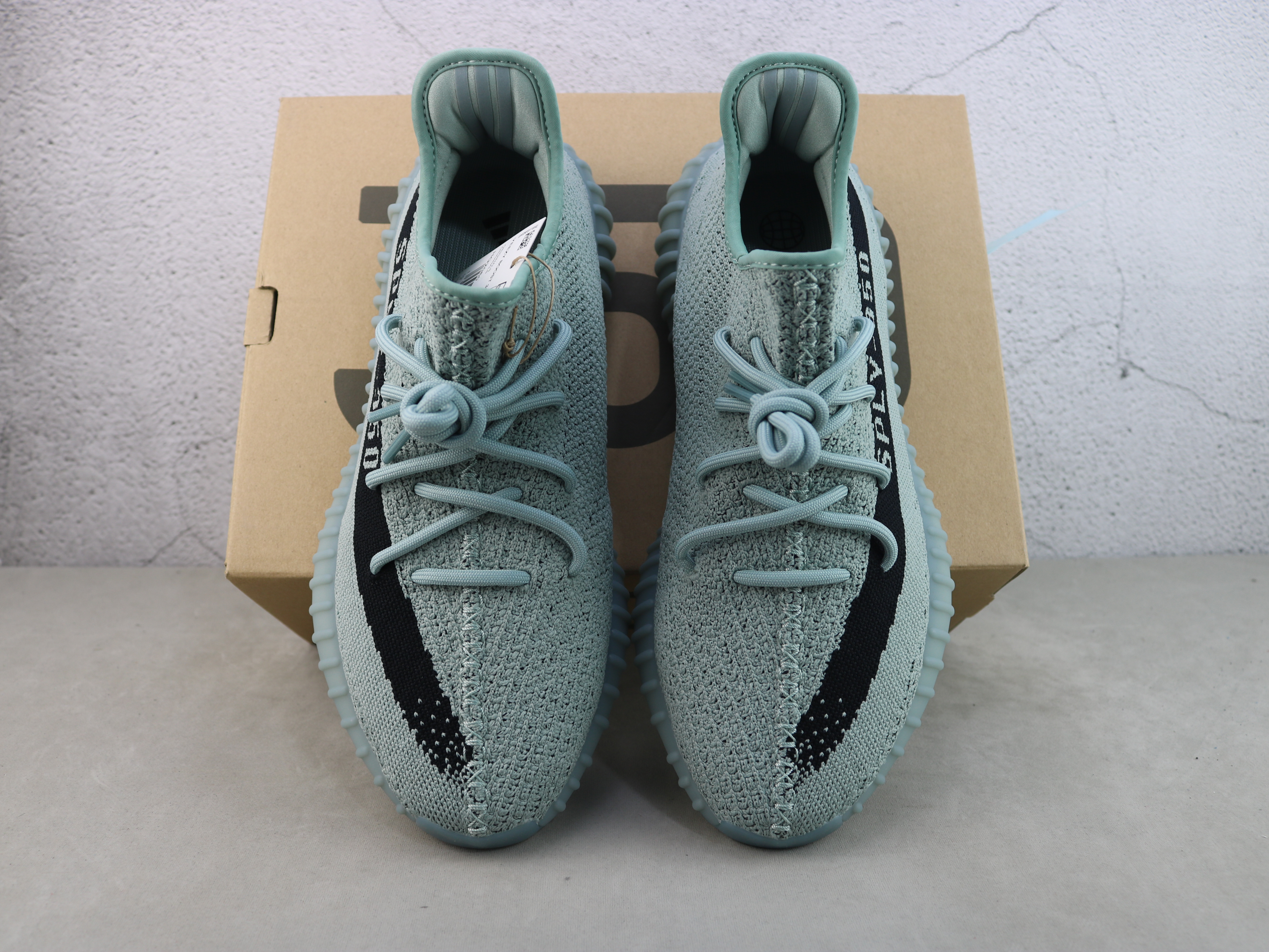 Yeezy Boost 350 V2 Salt HQ2060